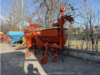 Maskine til jordbearbejdning