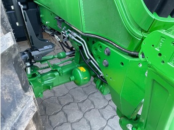 Traktor JOHN DEERE 6130R