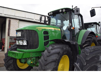 Traktor JOHN DEERE 7530