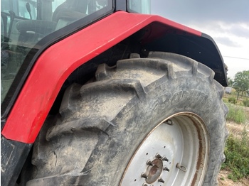 Traktor MASSEY FERGUSON