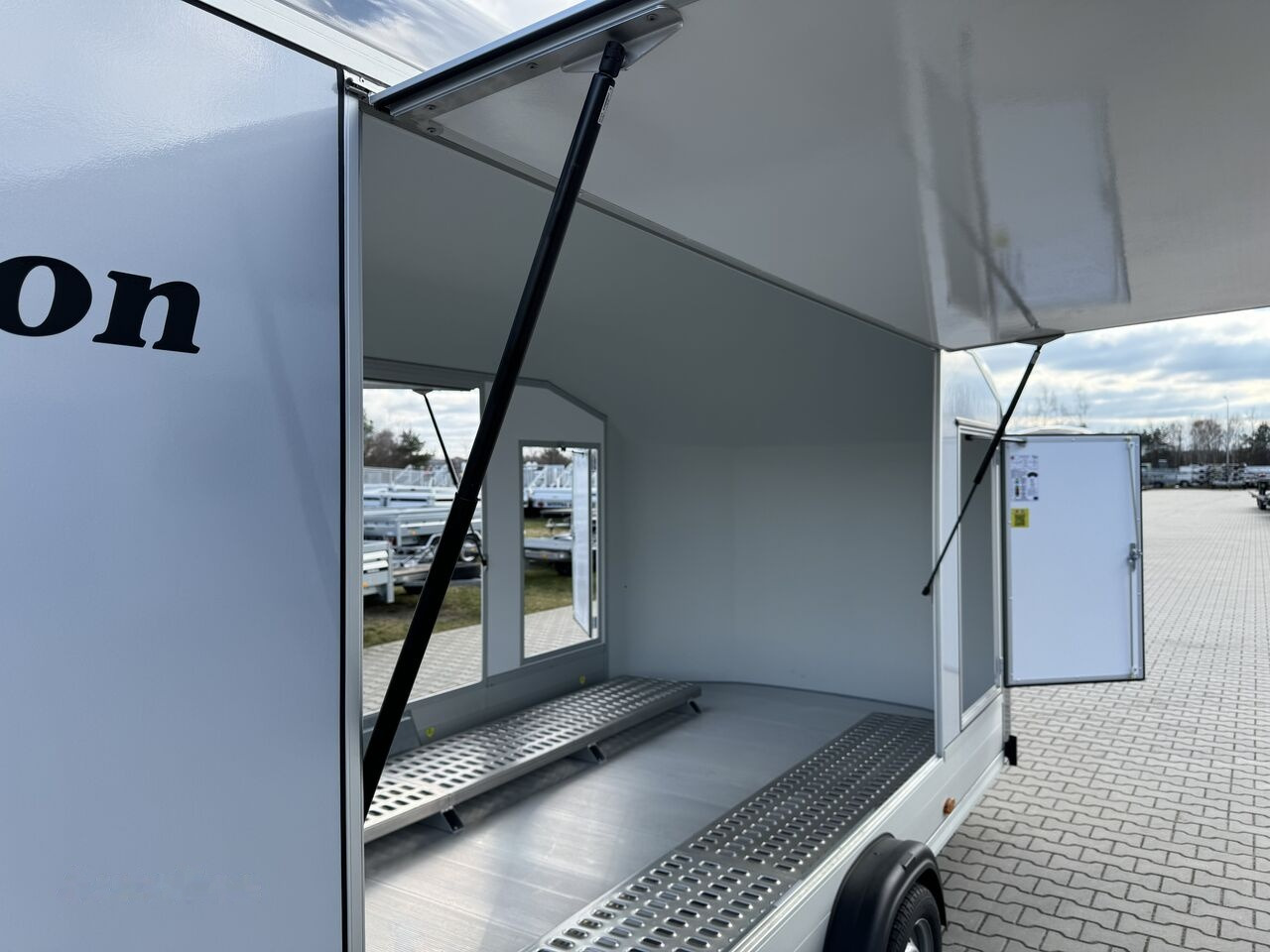 Ny Biltransportør påhængsvogn Debon C1000 van cargo 3500 kg closed car trailer 500x200cm 2x doors: billede 42