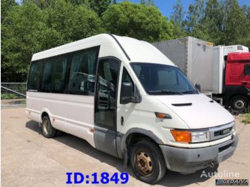 Minibus, Persontransport IVECO Daily: billede 1