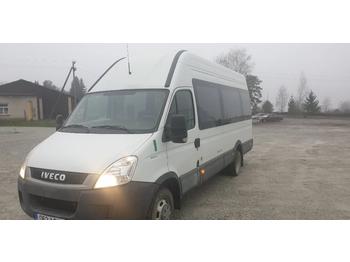 Minibus, Persontransport Iveco Daily: billede 1