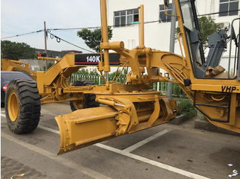 Grader CATERPILLAR 140K