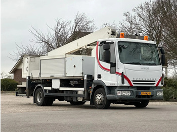 Lastbil med mandskabslift IVECO EuroCargo 180E