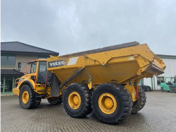 Knækstyret dumper VOLVO