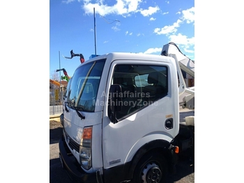 Lastbil med mandskabslift Multitel MX 170 Nissan CABSTAR: billede 1