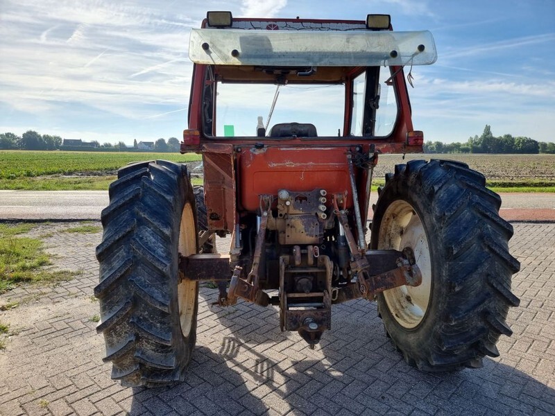 Traktor Fiat 100-90: billede 7
