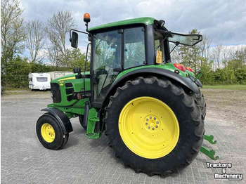John Deere 6130 2wd - Traktor: billede 2
