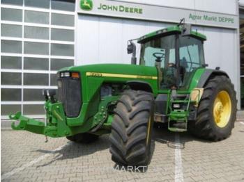 Traktor John Deere 8200: billede 1