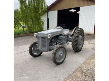 Traktor Massey Ferguson 31: billede 1
