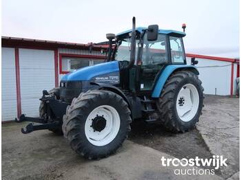 Traktor New Holland TS115: billede 1
