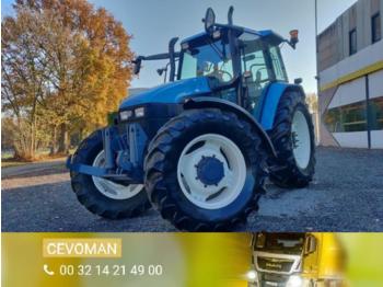 Traktor New Holland TS115 4x4: billede 1