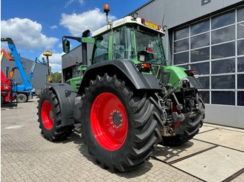 Fendt Favorit 824/2 - Traktor