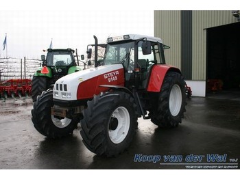 Steyr 9145 PowerShift - Traktor