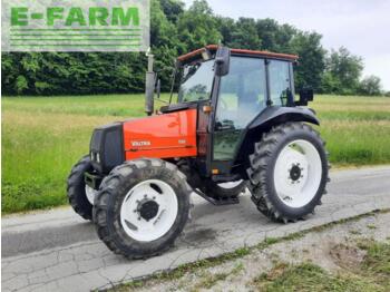 Traktor Valtra 700-4: billede 1