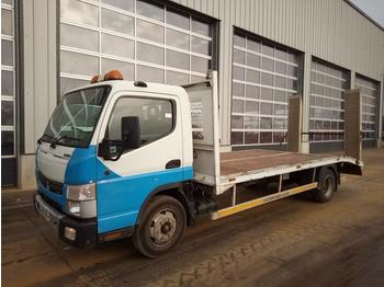 Lastbil med lad til transportering tungemaskiner 2014 Mitsubishi Canter 7C15: billede 1