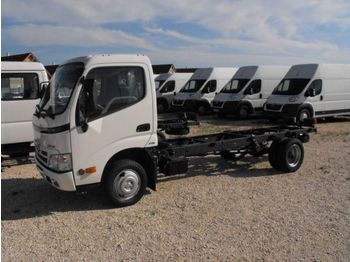 Toyota Dyna 150, 144Ps, 3350mm Fahrg. mit Terra EURO5  - Lastbil chassis