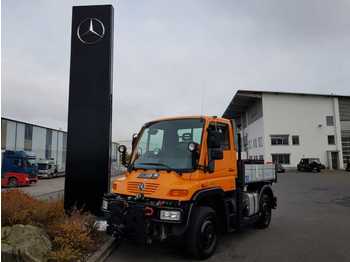 Mercedes-Benz UNIMOG U300 4x4 Hydraulik Standheizung Klima  - Lastbil med lad