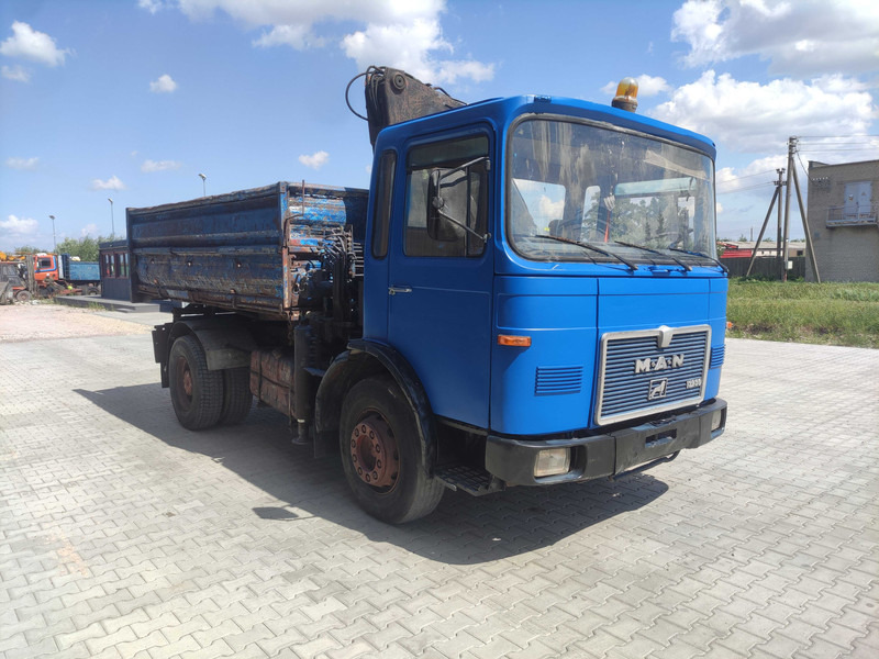 Tipvogn lastbil, Lastbil med kran MAN 16.168 dump truck + crane: billede 2