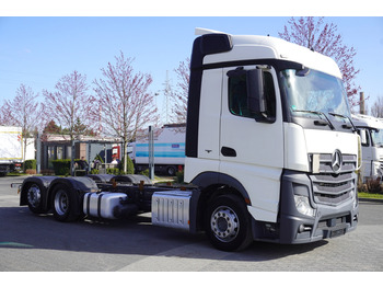Lastbil chassis MERCEDES-BENZ Actros 2542 Low Deck 6×2 E6 / Chassis / third steering and lifting axle: billede 3