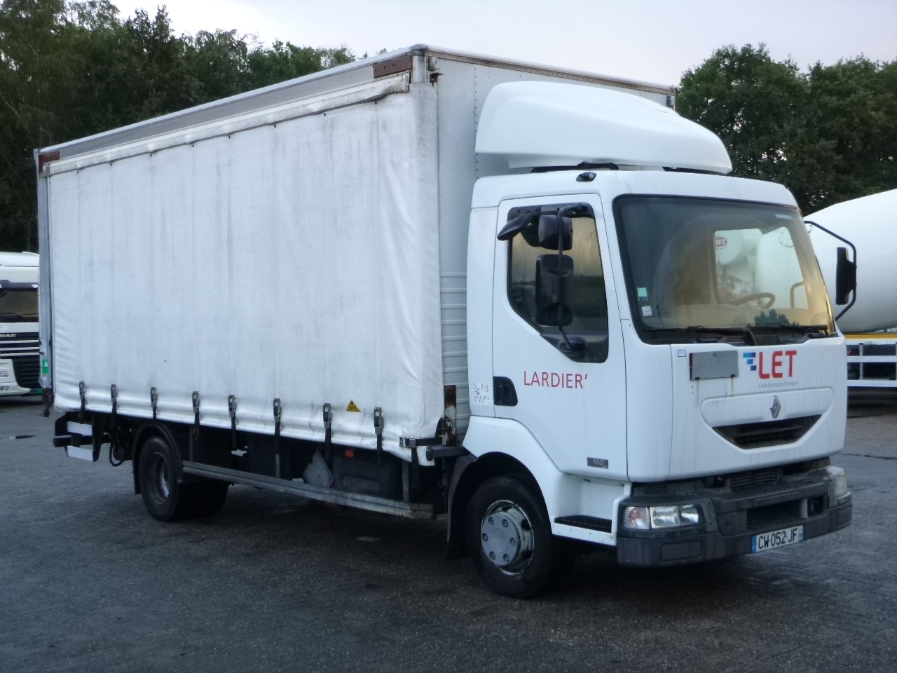 Lastbil med presenning Renault Midlum 180 dci 4x2 curtain sider: billede 2