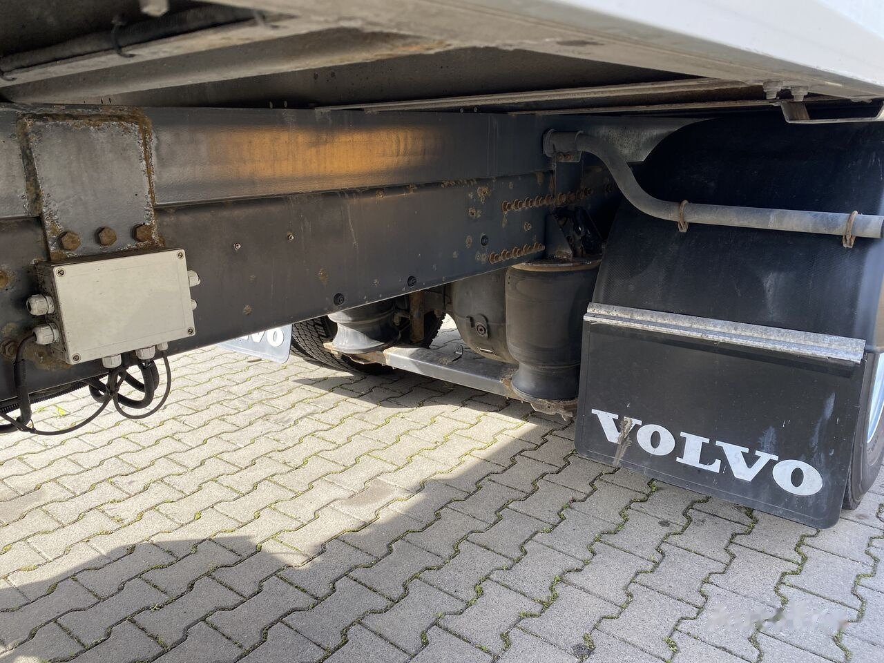Isotermisk lastbil Volvo FL 280 / EURO6 / SIDE OPEN / WORKS GREAT / WEBASTO: billede 23