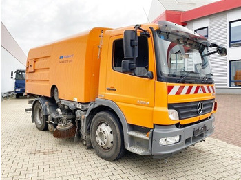 Fejebil MERCEDES-BENZ Atego 1324