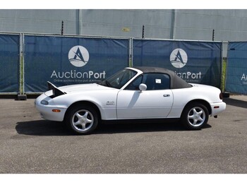 Bil Mazda MX-5 Miata Roadster Cabrio: billede 1