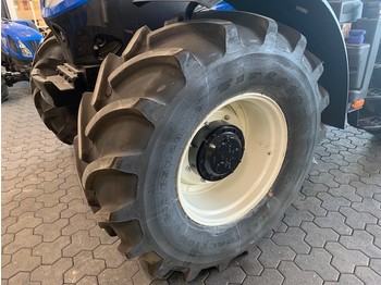 Dæk og fælge for Traktor Firestone 600-65R28: billede 1