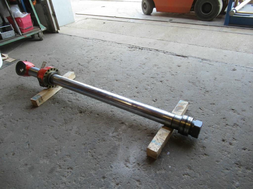 Hydraulisk cylinder for Entreprenørmaskin O&K RH16.5 -: billede 2