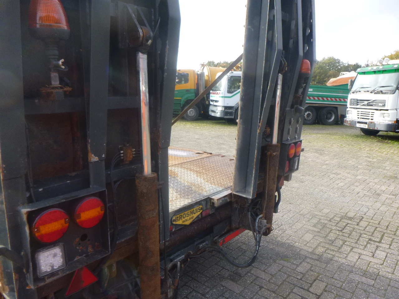 Nedbygget platform sættevogn Broshuis 4-axle semi-lowbed trailer 71t + ramps + extendable: billede 7