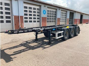 Containerbil/ veksellad sættevogn LAG 20 fods container