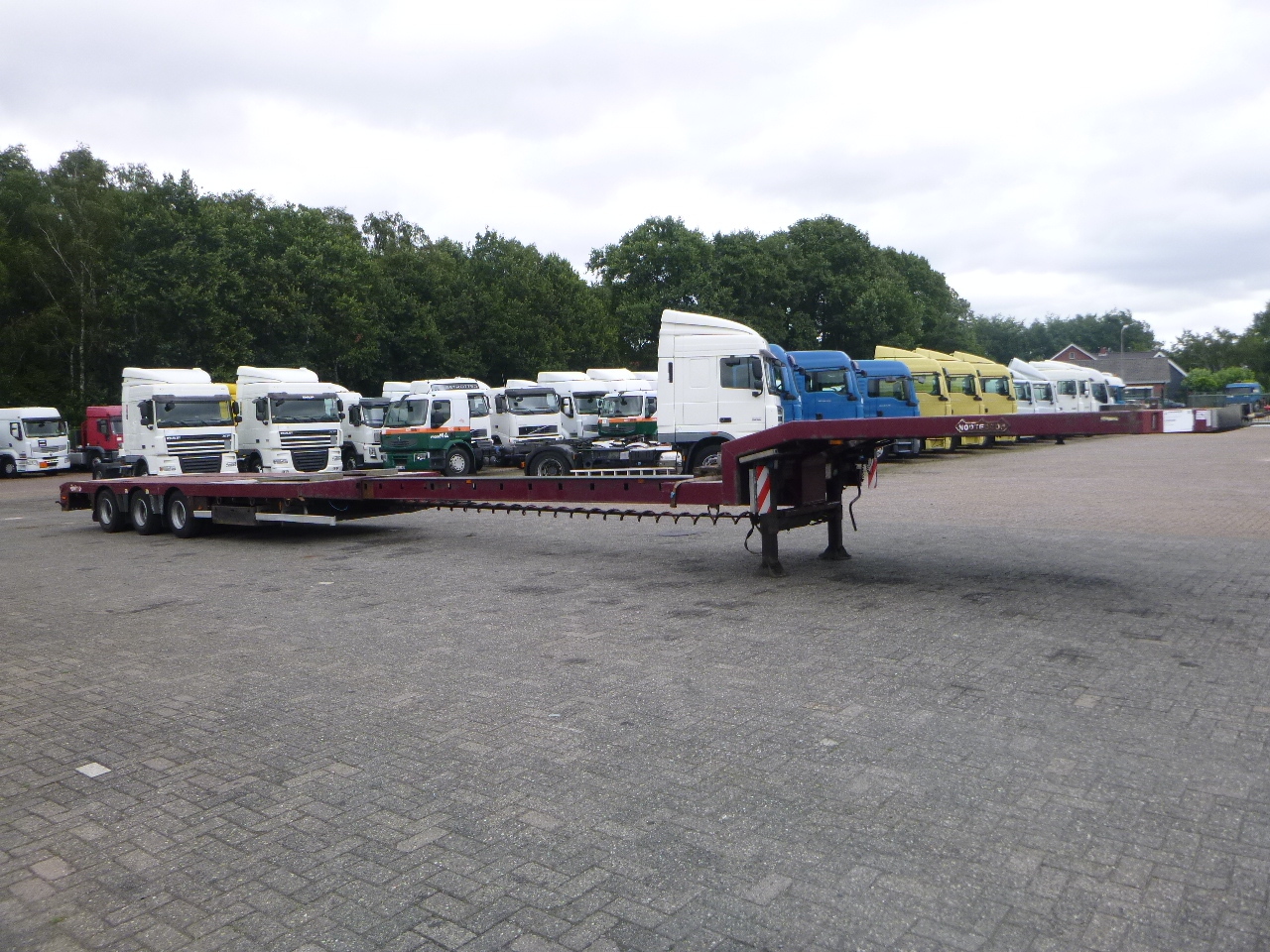 Nedbygget platform sættevogn Nooteboom 3-axle semi-lowbed trailer extendable 14.5 m + ramps: billede 2