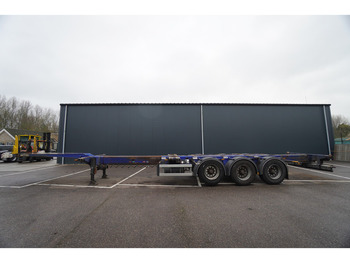 Containerbil/ Veksellad sættevogn D-TEC