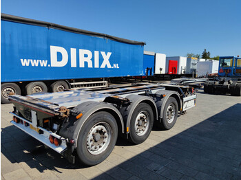 Containerbil/ Veksellad sættevogn D-TEC