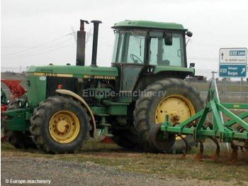 John Deere 4055 DT - Skovningsmaskine