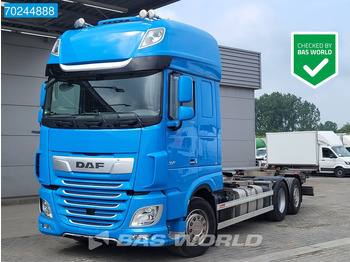 Containerbil/ Veksellad lastbil DAF XF 530