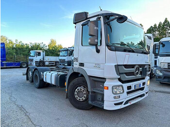 Lastbil chassis MERCEDES-BENZ Actros 2532