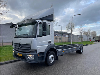 Lastbil chassis MERCEDES-BENZ Atego