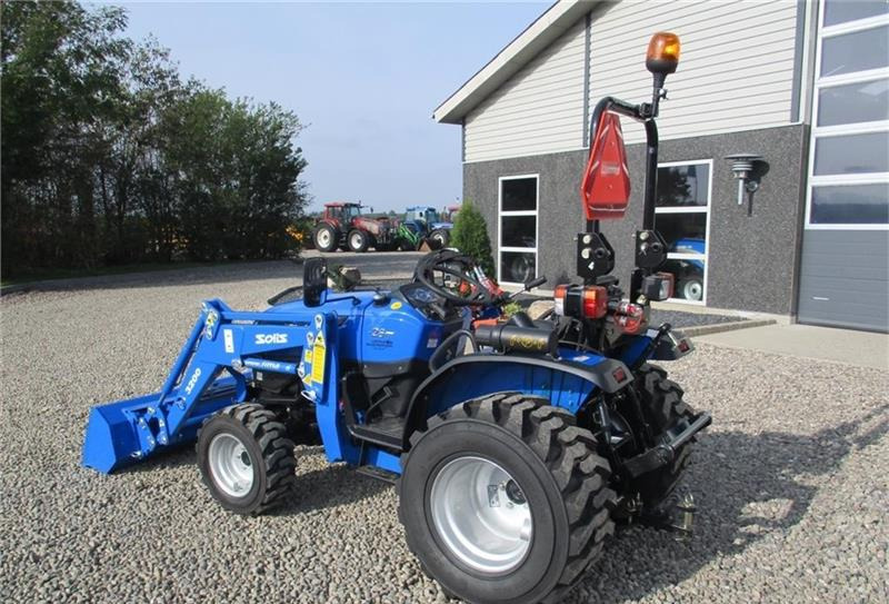 Kommunal traktor Solis 26 6+2 gearmaskine med Servostyrring og fuldhydrau