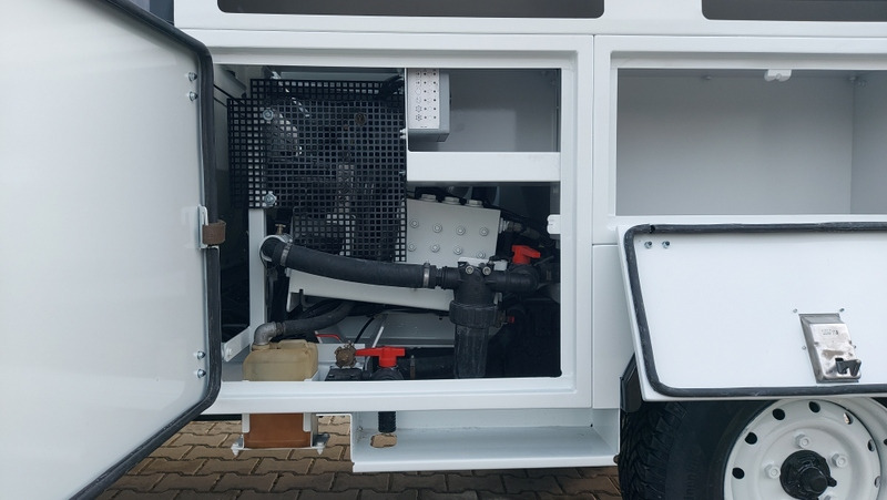 Slamsugemaskine Land Rover Defender 130 BORA RIVARD combi hydro cleaner: billede 41