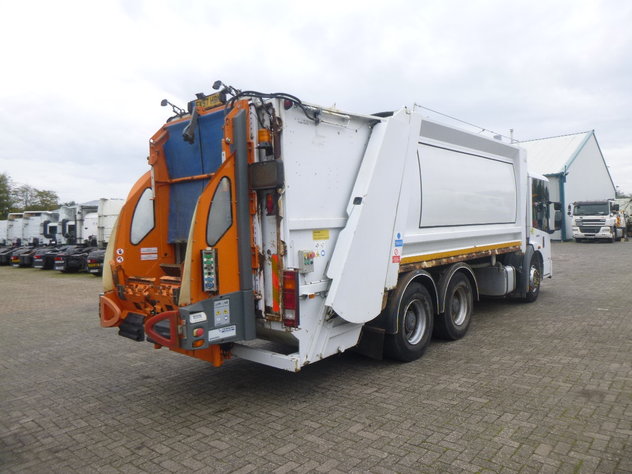 Affaldsmaskine Mercedes Econic 2629 6x4 RHD Farid refuse truck: billede 3