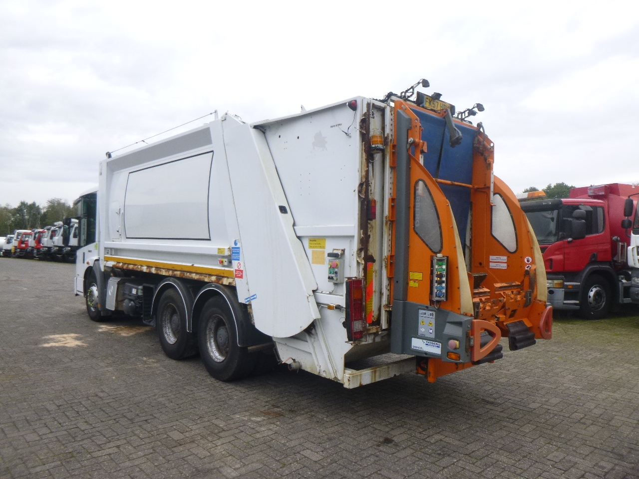 Affaldsmaskine Mercedes Econic 2629 6x4 RHD Farid refuse truck: billede 4