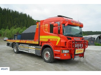 Bjærgningskøretøj Scania P320: billede 1
