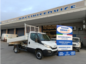 Ladbil med tip IVECO Daily 35c12