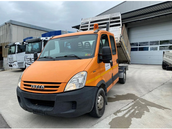 Ladbil med tip IVECO Daily 35s14