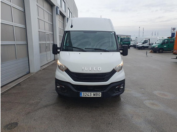 Persontransport IVECO Daily 35s16
