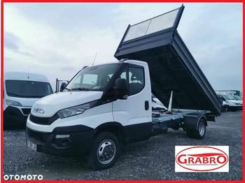 Ladbil med tip IVECO Daily 35C15