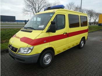 Varevogn Mercedes-Benz Sprinter 213 cdi ambulance eu3: billede 1